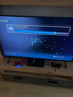 Sony Playstation 4 (500GB) - 4
