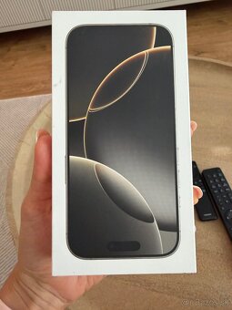 iPhone 16 PRO 256GB - 4