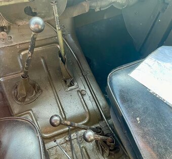 GAZ 69 - 4