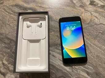 iPhone 8 – 64 GB – TOP STAV – ako nový - 4