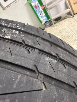 Trinity 5x112 R18 originál Skoda - 4