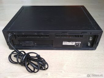 Videorekorder Sony SLV-SE10 - 4