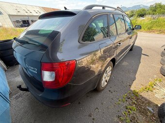 Škoda Superb Combi 1.6 TDI CR 2011 - 4