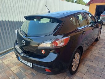 Mazda 3---1.6i-benzin--77Kw-105Ps-najazdené.-157600km - 4