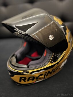 Prilba KYT Gold Limited edition - 4