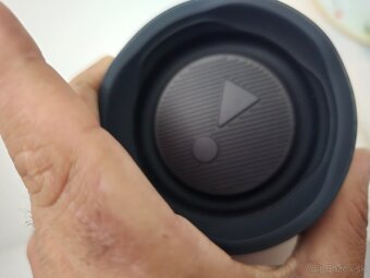 JBL CHARGE ESSENTIAL 2 100e - 4
