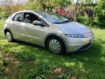 Honda Civic 1.8 VTEC Executive - 4