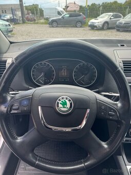 Škoda Octavia 2 Facelift - 4