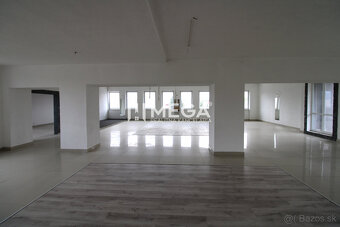 NA PRENÁJOM Obchodný priestor s parkovaním – Humenné, 230 m² - 4
