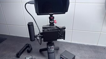 Predám Sony ZV-E10 + objektív 16-50mm - 4