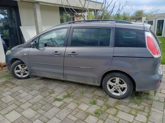 Mazda 5 - 4
