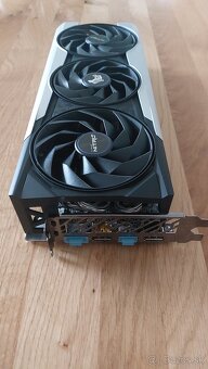AMD Radeon RX 6750 XT Sapphire Nitro+ 12GB - 4