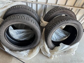 Zimné pneumatiky  245/50 r20 - 4