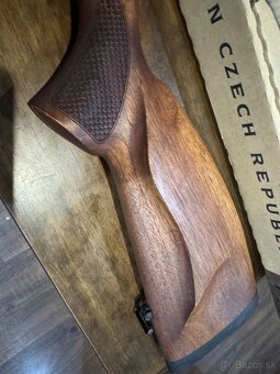 Pažba CZ600 Lux - 4