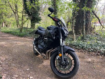 Yamaha MT 07 model 2023 - 4
