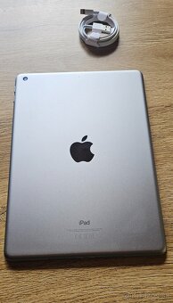 Apple iPad 6. gen 128gb + pero + dáta kabel - 4