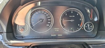 Bmw 520d touring F11 - 4
