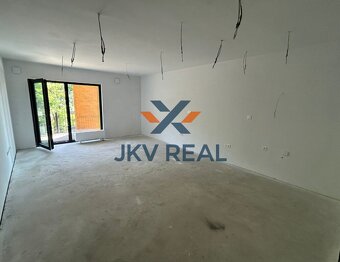 JKVreal ponúka na predaj rozľahlý 2-izbový byt (68,95 m²) v - 4