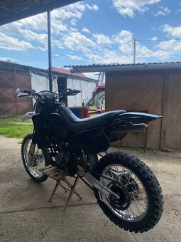 Yamaha dt 125 - 4