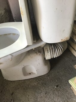 WC AJ VYMENíM - 4