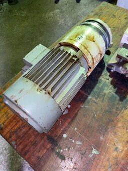 Elektrický zverák 380v - 4
