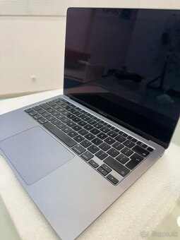 ZÁRUKA | Macbook 2020 Air - 4