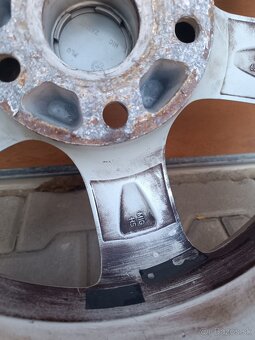 Elektrony R15 + Zimné pneu 195/65R15  Octavia2 - 4