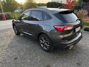 Predám Ford Kuga ST-Line X 2,5 Duratec FHEV AWD r.2022 - 4