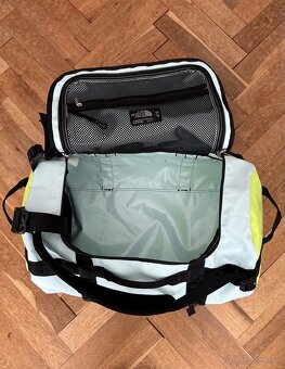 Predám The North Face Base camp duffel - 4