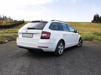Škoda Octavia Combi 2.0 TDI Ambition DSG - 4