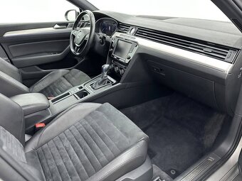 Passat Variant (Combi) GTE Elegance Full LED 160kW Virtual - 4