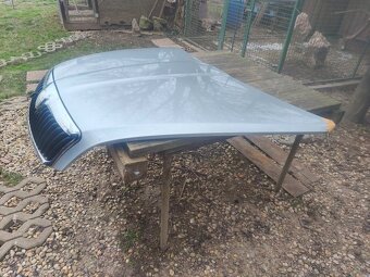 Skoda Octavia 2 Facelift,predna kapota - 4