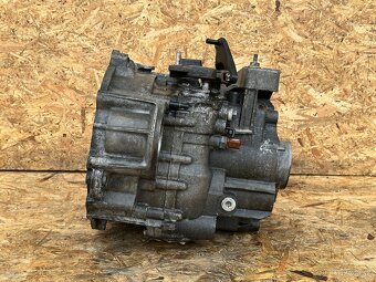 6-stupňová manuálna prevodovka KNY - 4