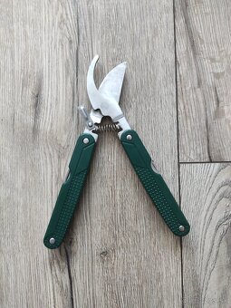 Predám multifunkčný nôž do záhrady - 4