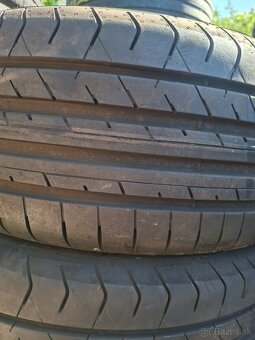 215/45R17 fullda - 4