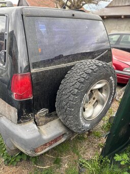 Nissan teranno - 4