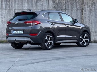 Hyundai Tucson 1.6 4x4 - 4