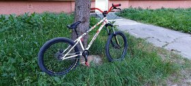 Dirtový bicykel - 4