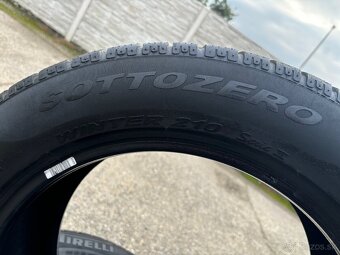 235/55 R18 - Pirelli Sottozero - 4