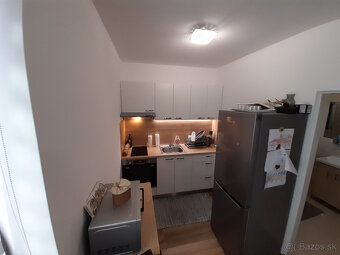 Nadštandardný 1 izbový byt/ apartmán s park. miestom. - 4