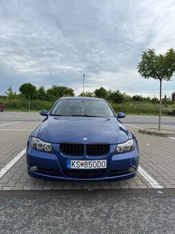 Bmw E90 318d - 4