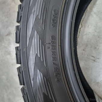 Zimné pneumatiky 235/55 R19 YOKOHAMA DOT1522 - 4