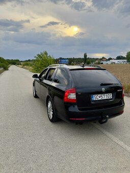 Škoda Octavia Combi Laurin&Klement 2.0TDI CR DSG - 4
