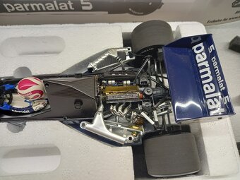 F1 ROZKLÁDACÍ BRABHAM BMW 1983 NELSON PIQUET MINICHAMPS 1:18 - 4