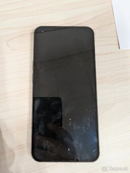 Nothing Phone (1) - 4