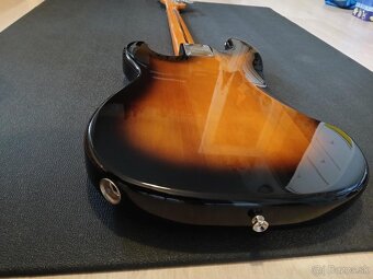 Fender Squier Classic Vibe 50s Precision - 4