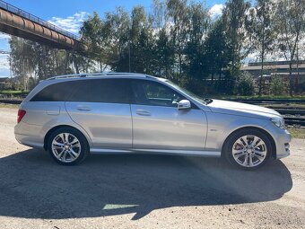 Mercedes C220 - 4