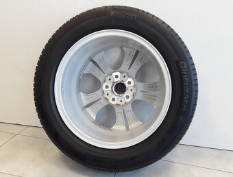 BMW X1 F48 17" Styling 564 - 4