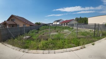 Stavebný pozemok v obci Gajary - 6árov - 4