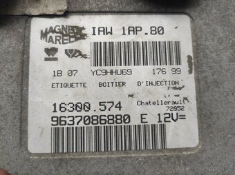 Riadiaca jednotka ECU - 4